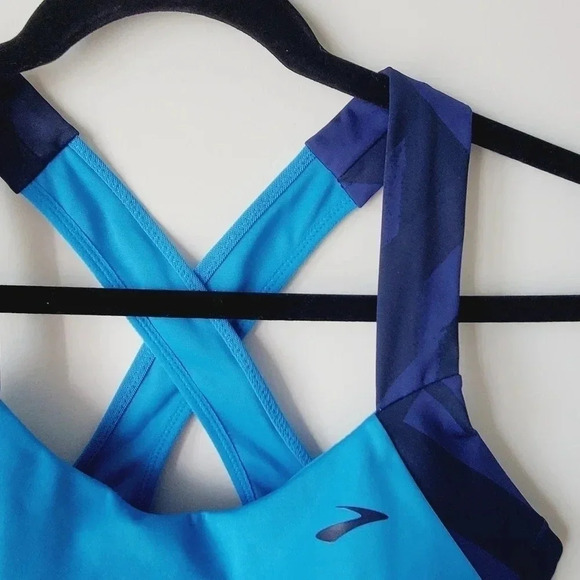 BROOKS WOMEN'S UPLIFT CROSSBACK SPORTS  BRA - Picture 3 of 8